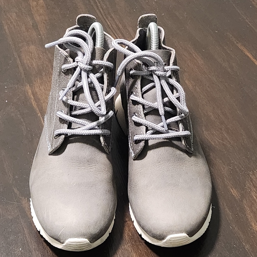 Kodiak Canada Boots Chukka Women's Size 7.5 Grey Nubuck Leather Lace Up 419103GY - Picture 2 of 14